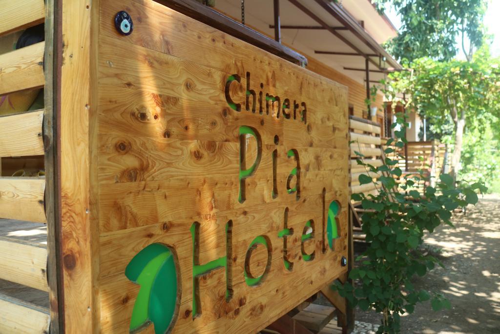 Chimera Pia Aparts Çıralı Luaran gambar